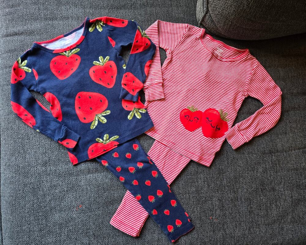 Carters 4T Strawberry Pajamas Set 4 piece Pjs